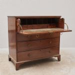 1608 6373 CHEST OF DRAWERS